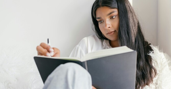 Why EMDR May Be a Helpful Tool for Self-Discovery image